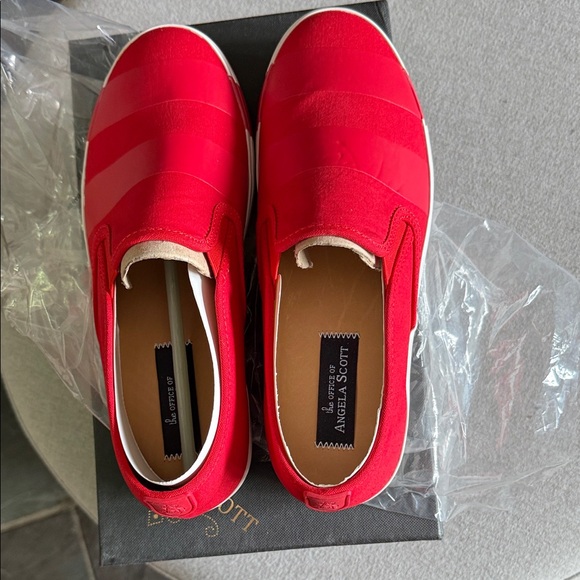 Angela Scott Women's Bold Red Sneakers - Picture 13 of 16